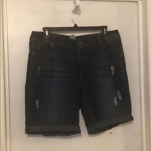 Faded Glory denim Bermuda shorts